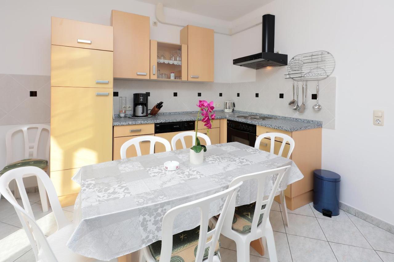 City Pool Apartments Novalja Eksteriør bilde