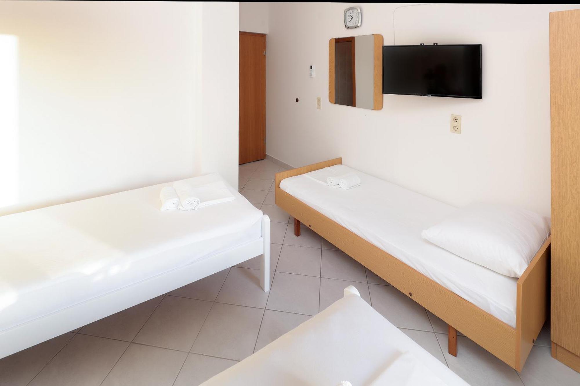 City Pool Apartments Novalja Eksteriør bilde